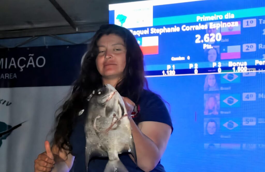 Raquel-mundial-1024x667 Raquel Corrales, una mujer que caza bajo el mar