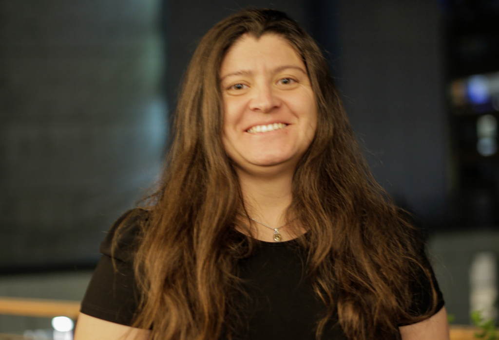 Retrato-Raquel-ok-1024x699 Raquel Corrales, una mujer que caza bajo el mar